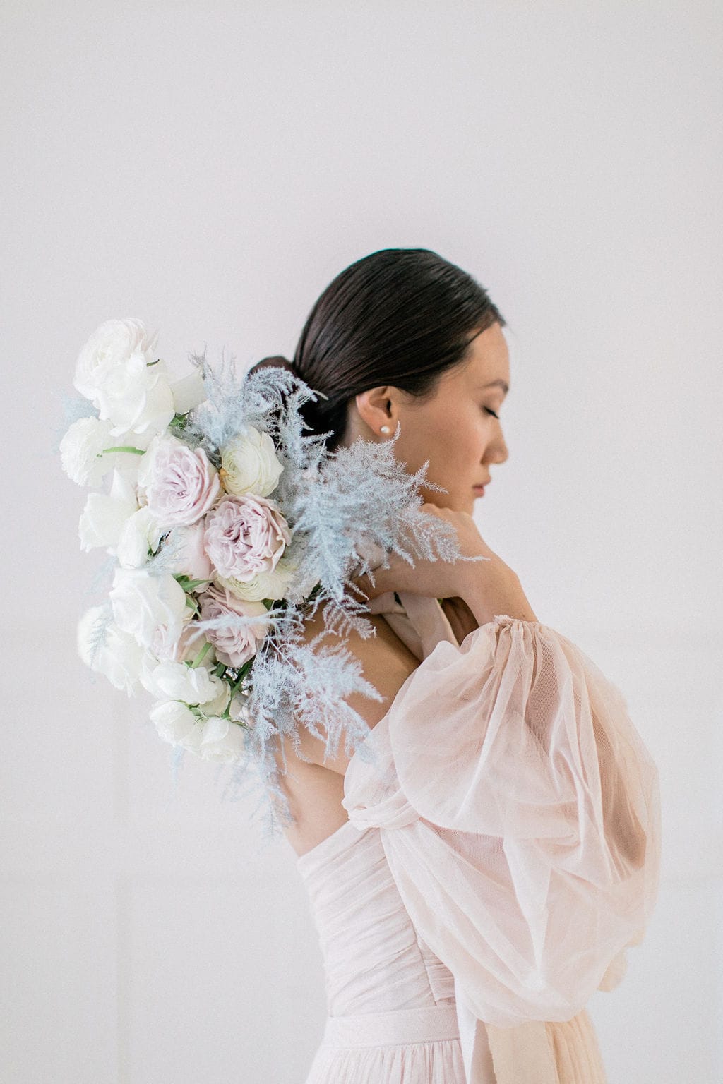 Un mariage romantique à Zurich - Capucine Atelier Floral - Fine art floral design