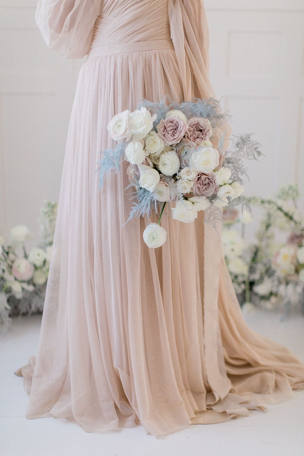 A romantic wedding in Zurich - Capucine Atelier Floral - Fine art floral designer inn Switzerland