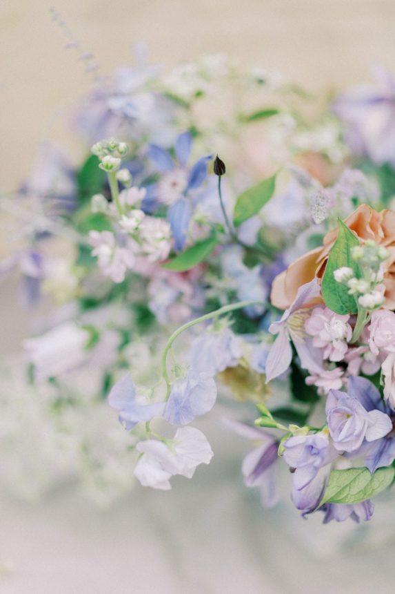 Un elopement au Domaine des Martins en Provence - Capucine Atelier Floral - fleuriste mariage fine art
