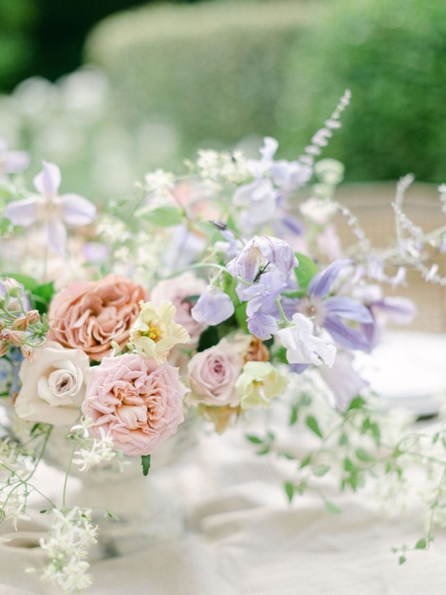 Un elopement at Domaine des Martins in Provence - Atelier Capucine - Floral designer - Fine art wedding - Provence