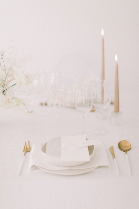 Un mariage en blanc à Zurich - Capucine Atelier Floral - Géraldine Leblanc
