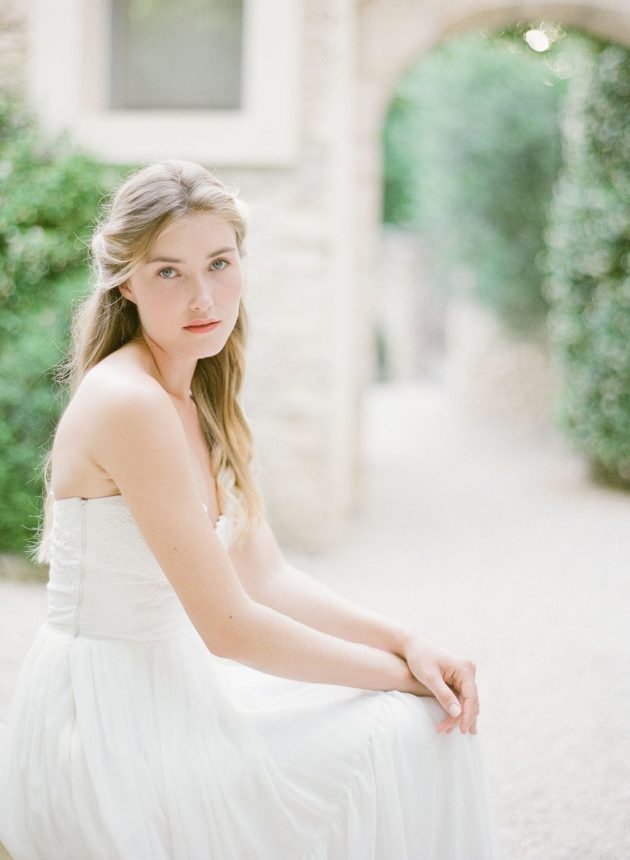 Un elopement at Domaine des Martins in Provence - Atelier Capucine - Floral designer - Fine art wedding - Provence